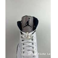 'WHITE AIR JORDAN DD0587-110 5 BLACK' RETRO 0727